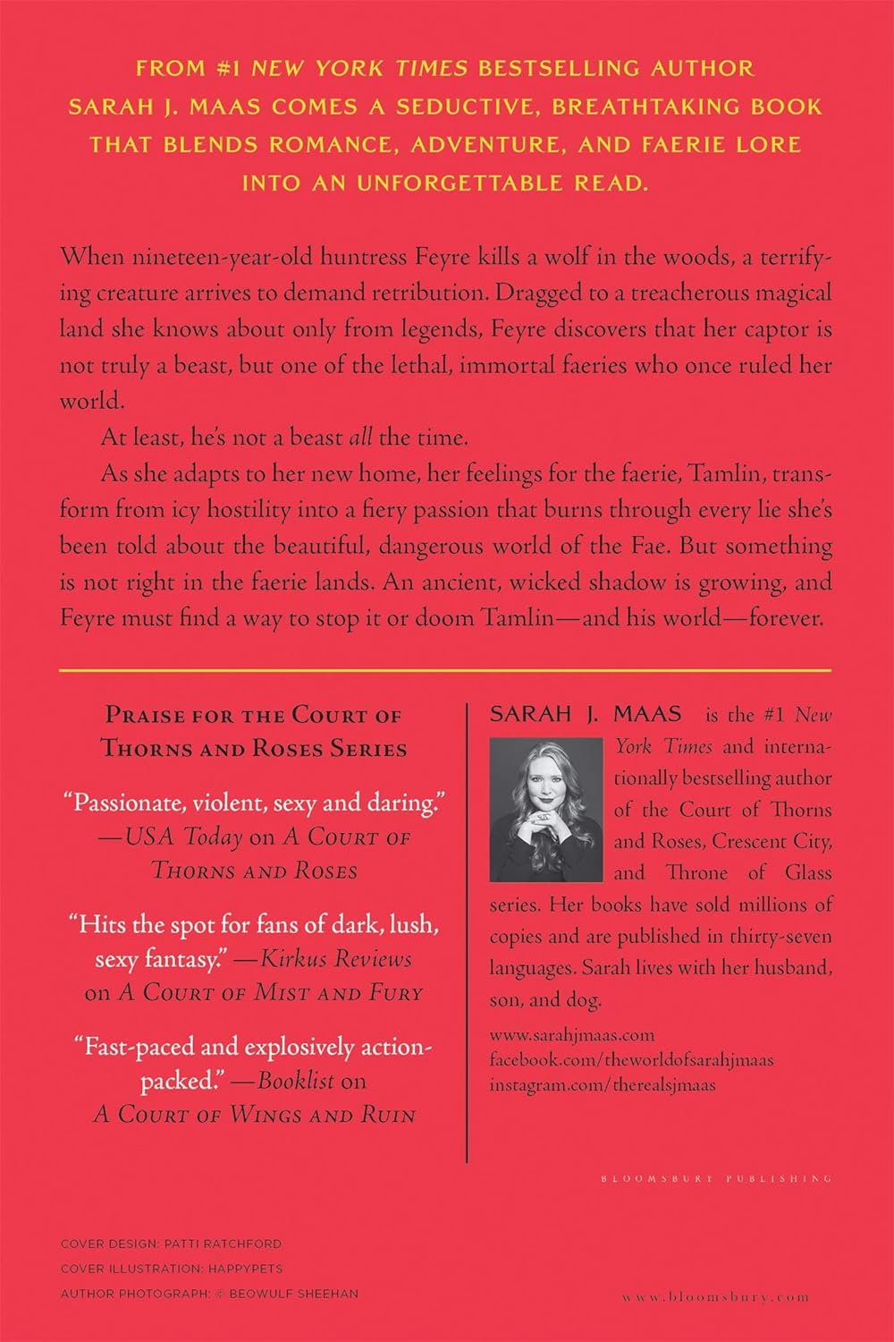 A Court of Thorns and Roses (A Court of Thorns and Roses, 1) Paperback
