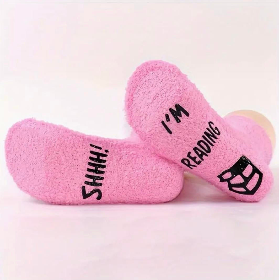 'SHHH! I'M READING' Novelty Socks - Comfortable and Cute All-Season Slipper Socks Simple Soft Fit Love Underwear
