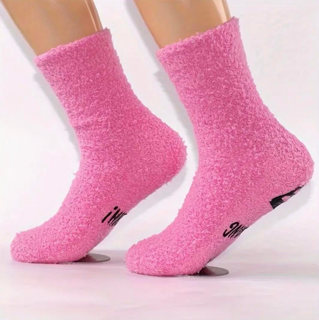 'SHHH! I'M READING' Novelty Socks - Comfortable and Cute All-Season Slipper Socks Simple Soft Fit Love Underwear